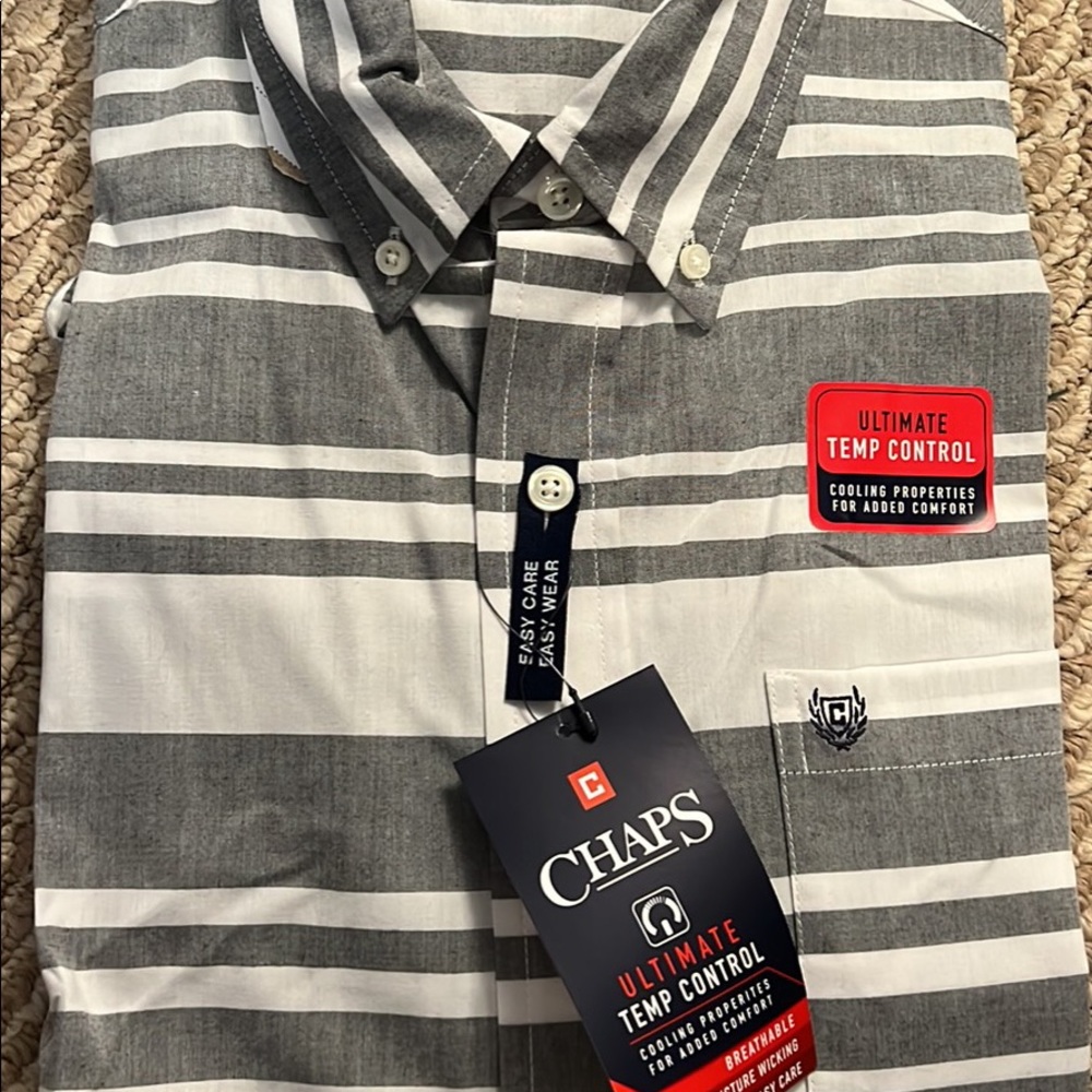 Mens light weight chaps grey and white button down short sleeve dress shirt nwts